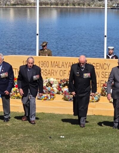 Wreathlaying4